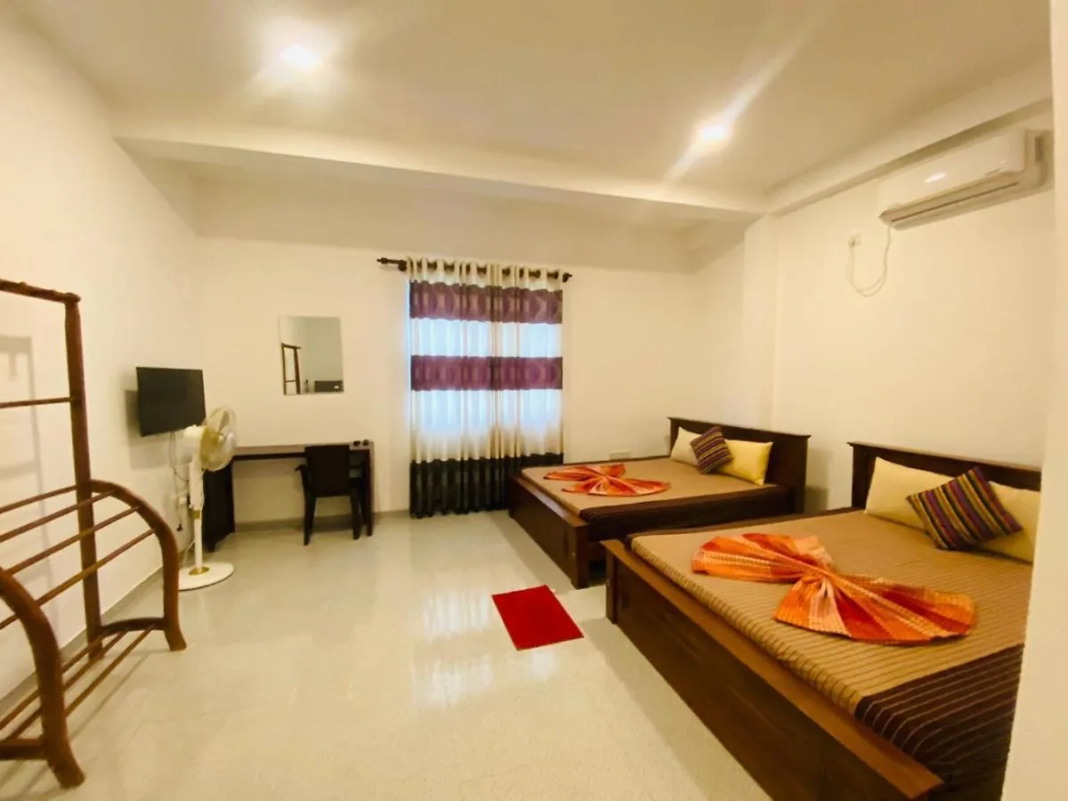 Optimum Residencies Bed and Breakfast Negombo Sri Lanka