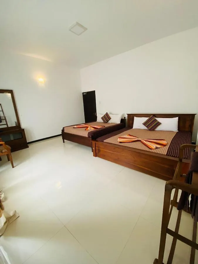 Bed & Breakfast Optimum Residencies Bed and Breakfast Negombo Sri Lanka