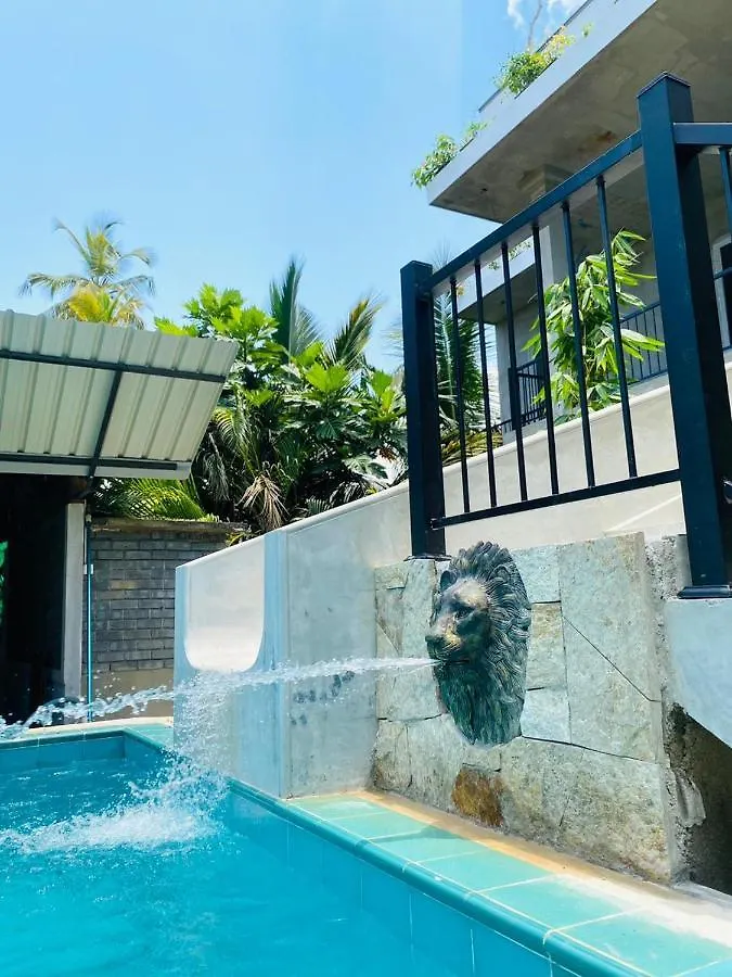 Optimum Residencies Bed and Breakfast Negombo Bed & Breakfast