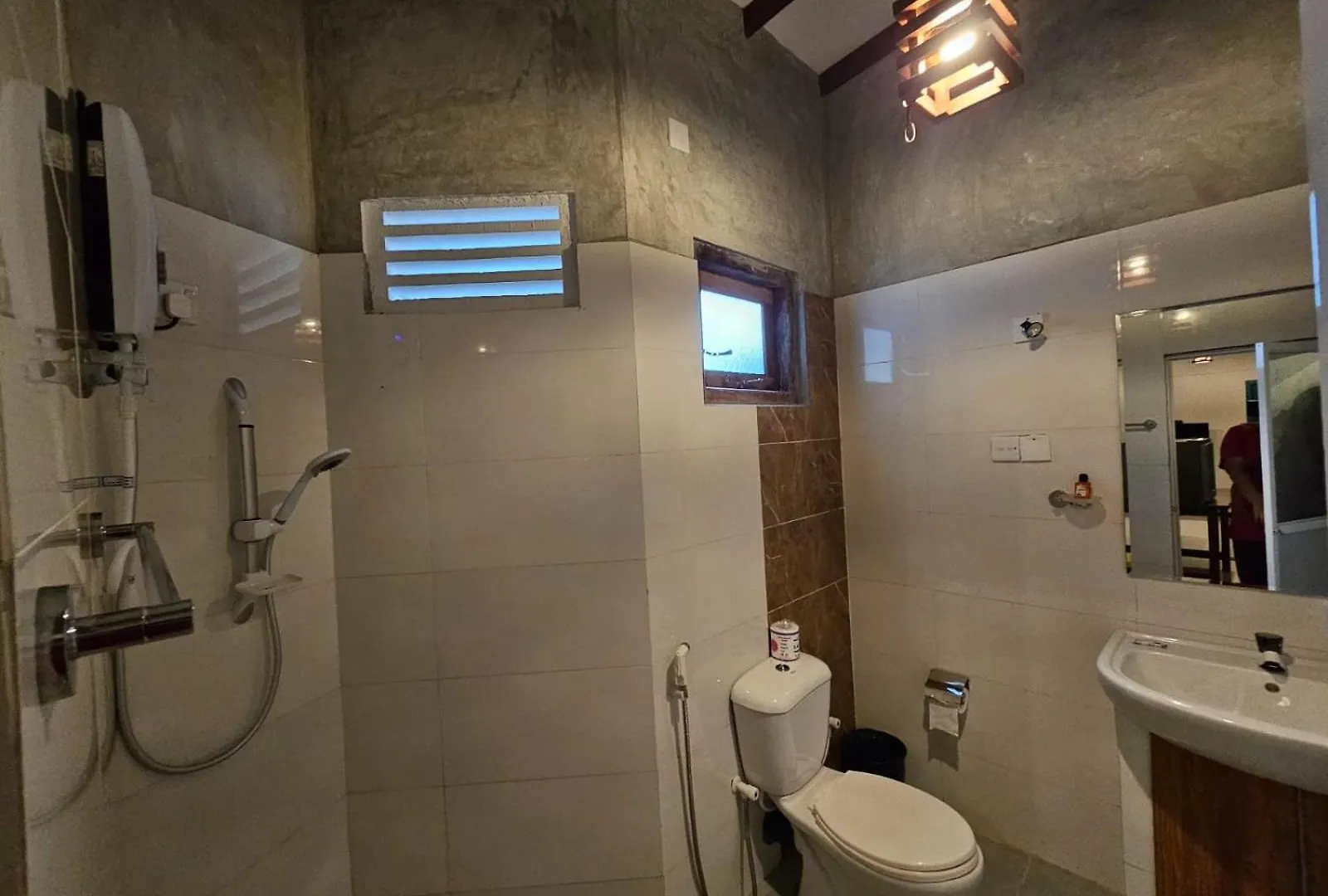 Optimum Residencies Bed and Breakfast Negombo Bed & Breakfast