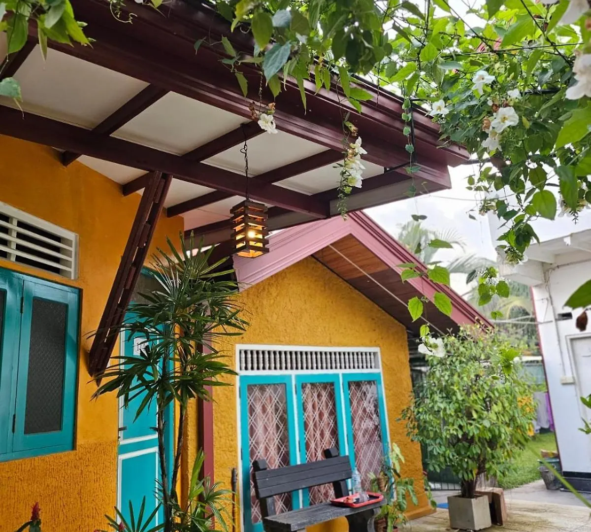 Optimum Residencies Bed and Breakfast Negombo Bed & Breakfast