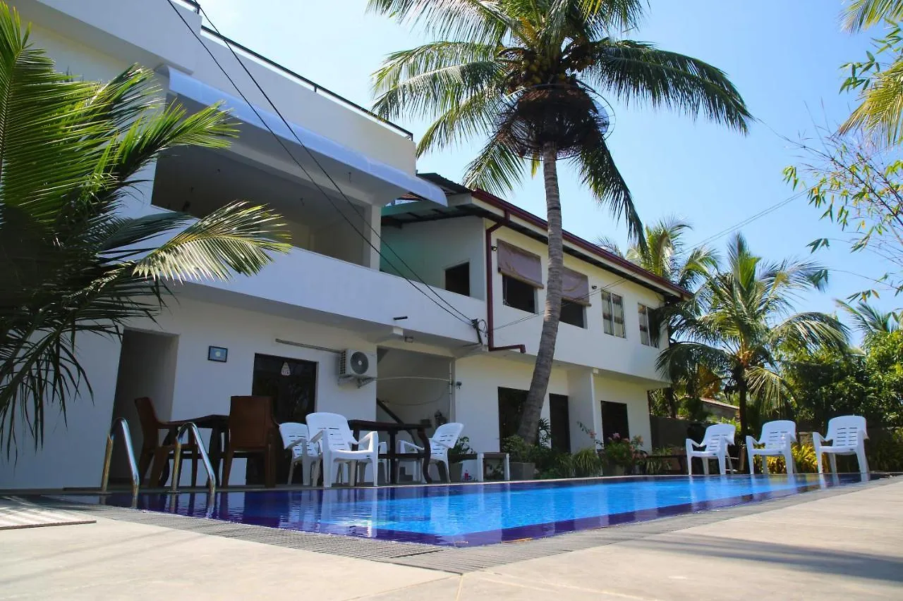 לינה וארוחת בוקר נגומבו Optimum Residencies